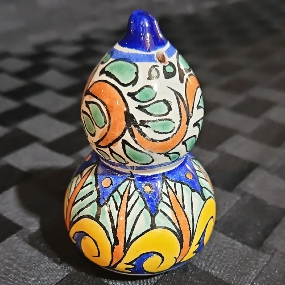 Vibrant Handpainted Mexican Talavera Gourd Shaped Salt/Pepper Shakers w/Stoppers
